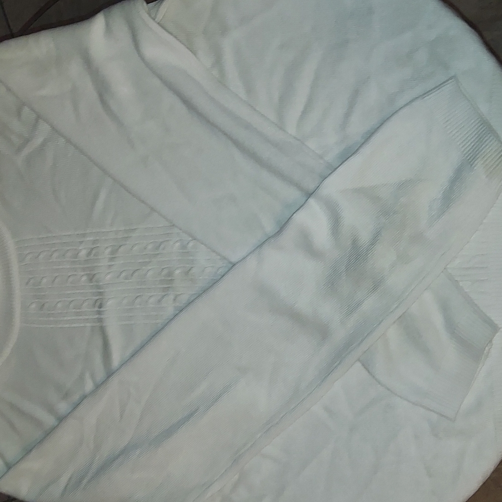 Women's sweater *thin*